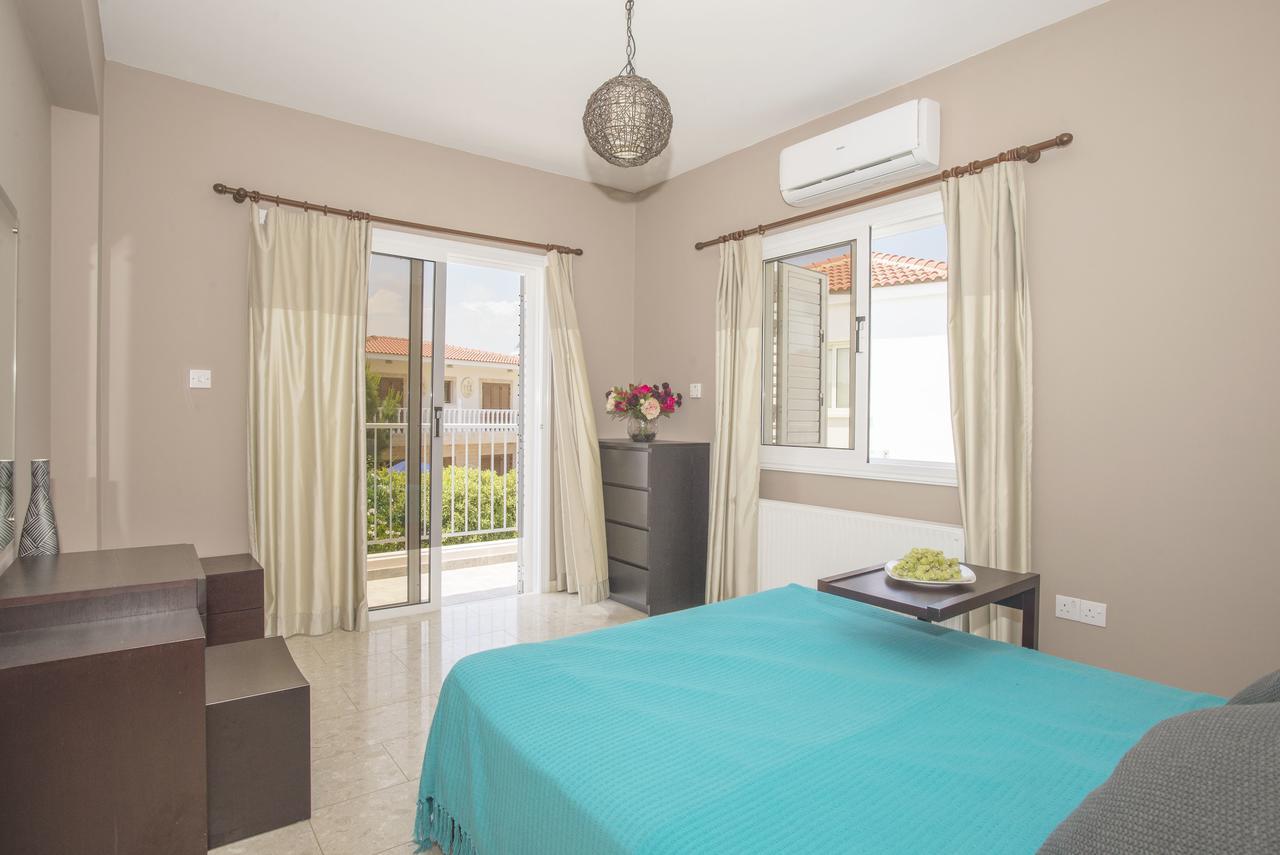 Nissi Maria Villa Ayia Napa Exterior photo